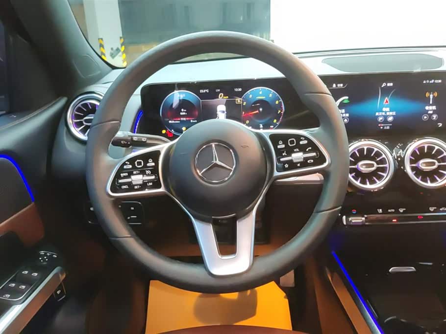 Mercedes-Benz GLB
