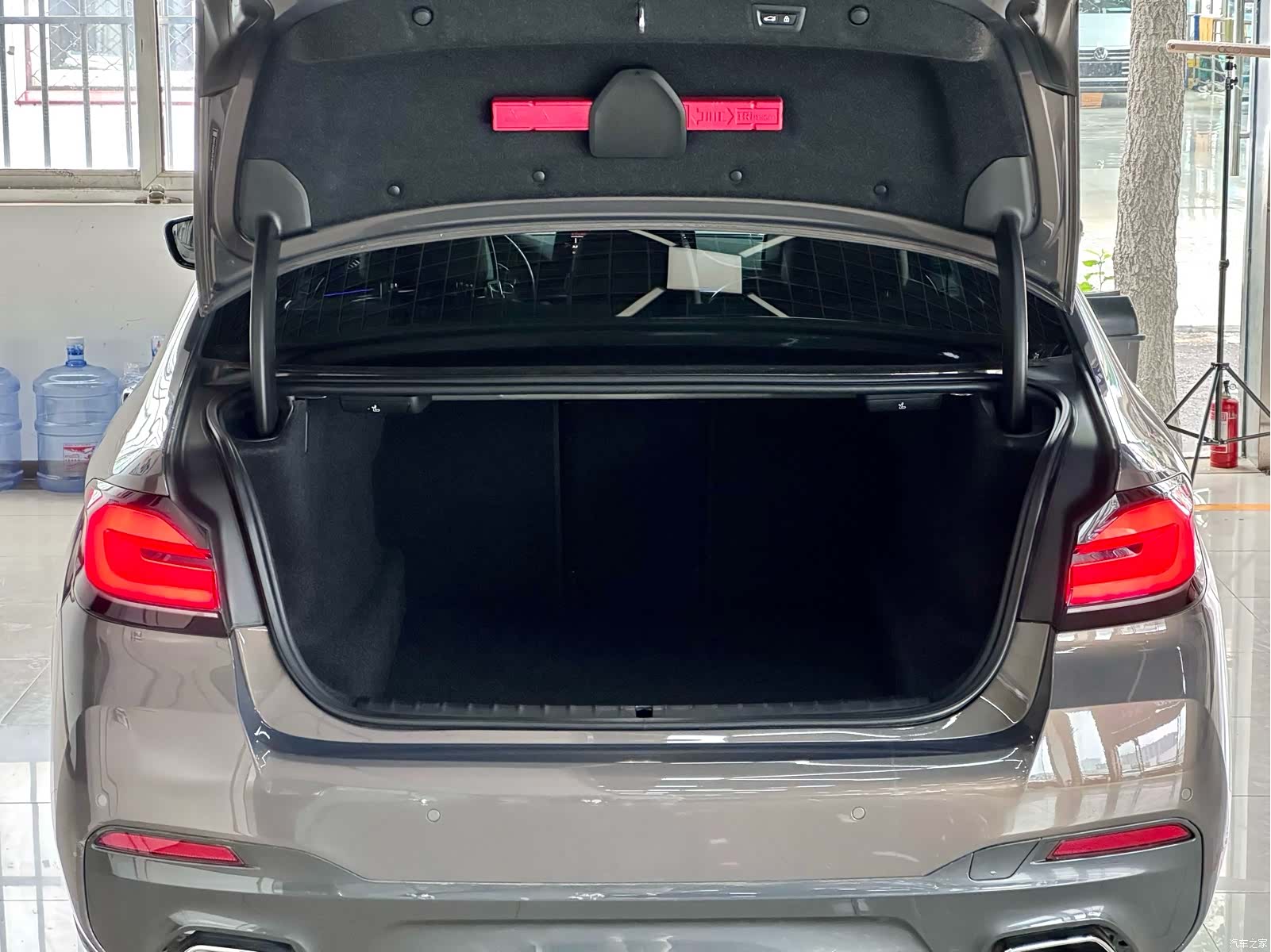 BMW 5 Series, 2021 11