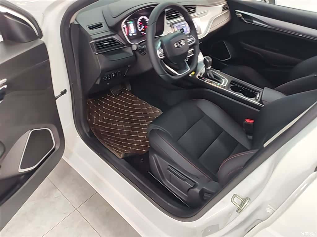 Geely Binray, 2021 16