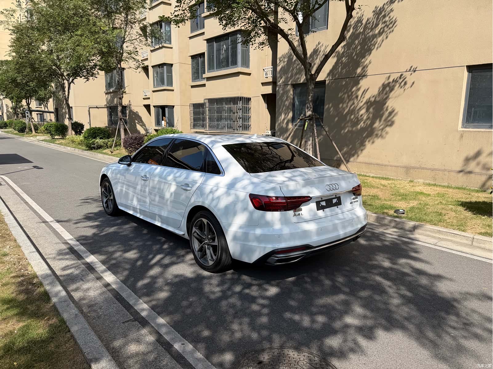 Audi A4L, 2022 14