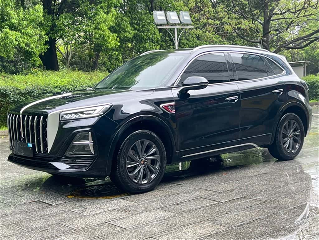 Hongqi HS5, 2024 10
