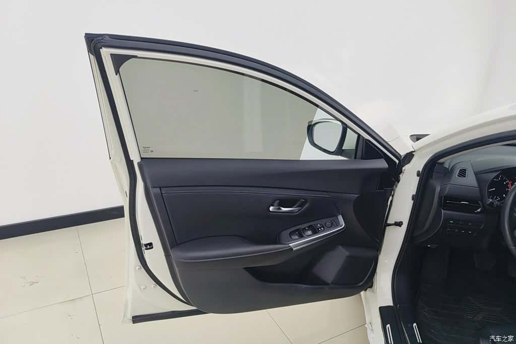 Nissan Sylphy, 2023 7