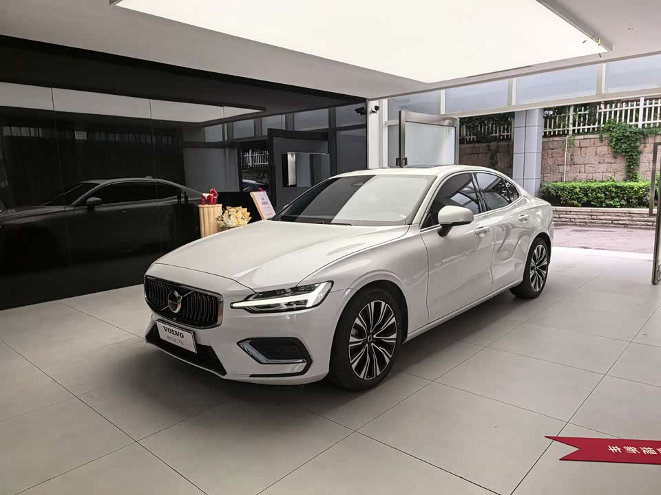 Volvo S60