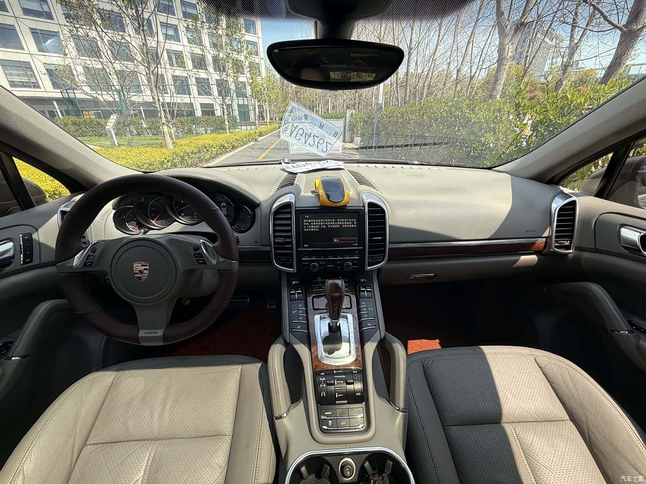 Porsche Cayenne, 2010 8