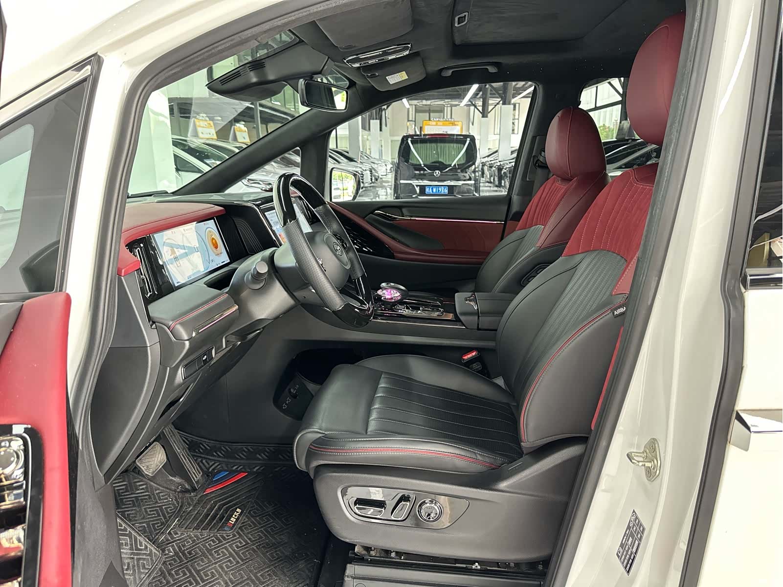 Trumpchi M8, 2023 9