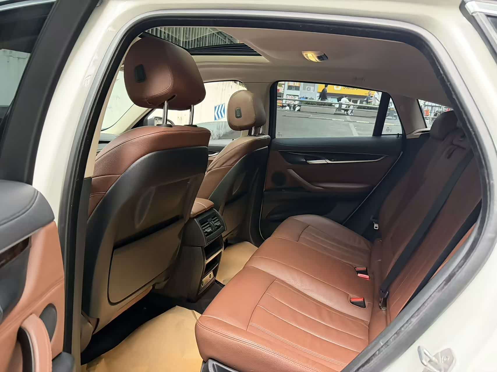 BMW X6, 2016 11