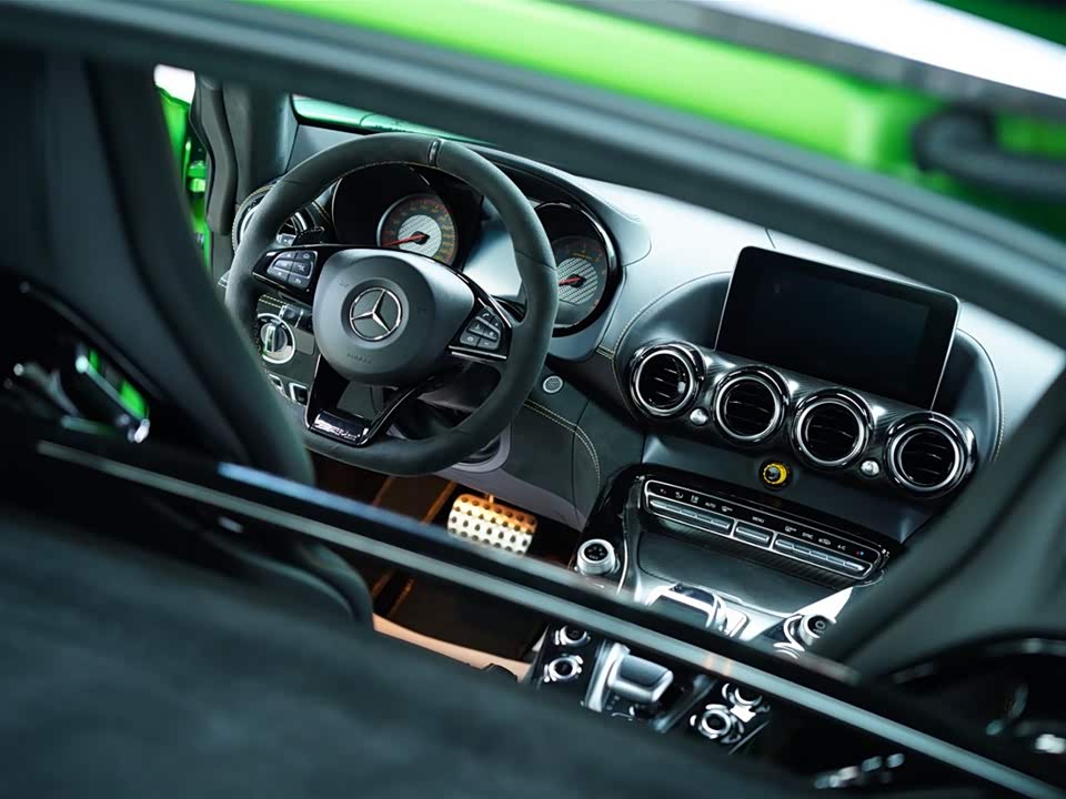 Mercedes-Benz AMG GT