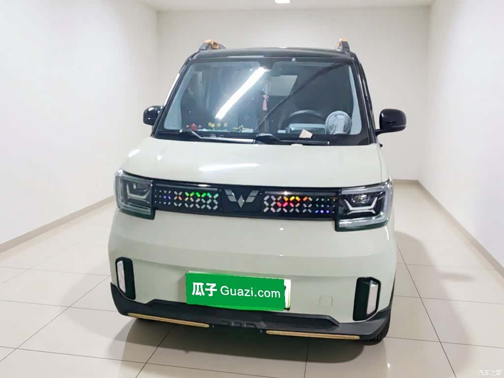 Wuling MINIEV, 2023 2
