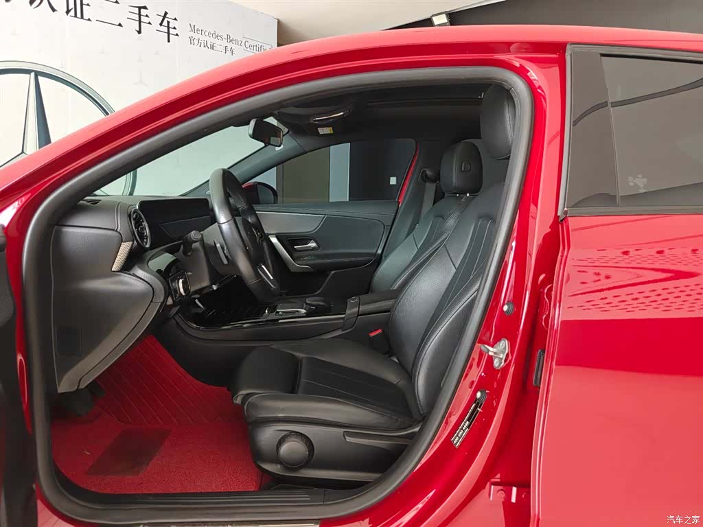 Mercedes-Benz A-Class, 2022 3