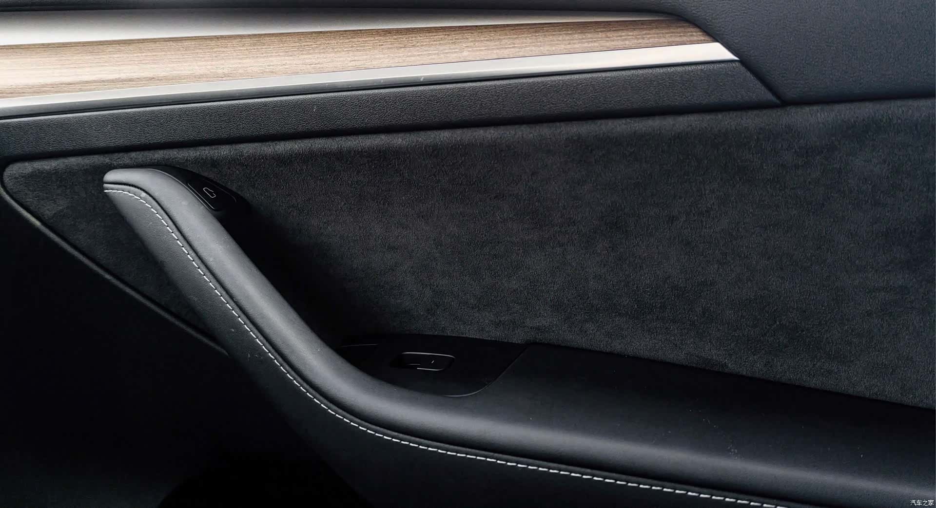 Tesla Model 3, 2023 14