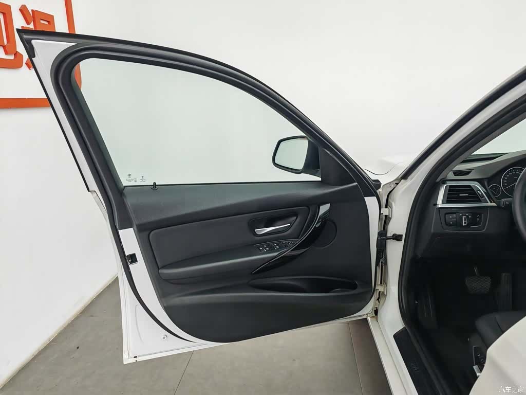 BMW 3 Series, 2016 8