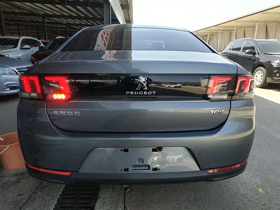 Peugeot 308