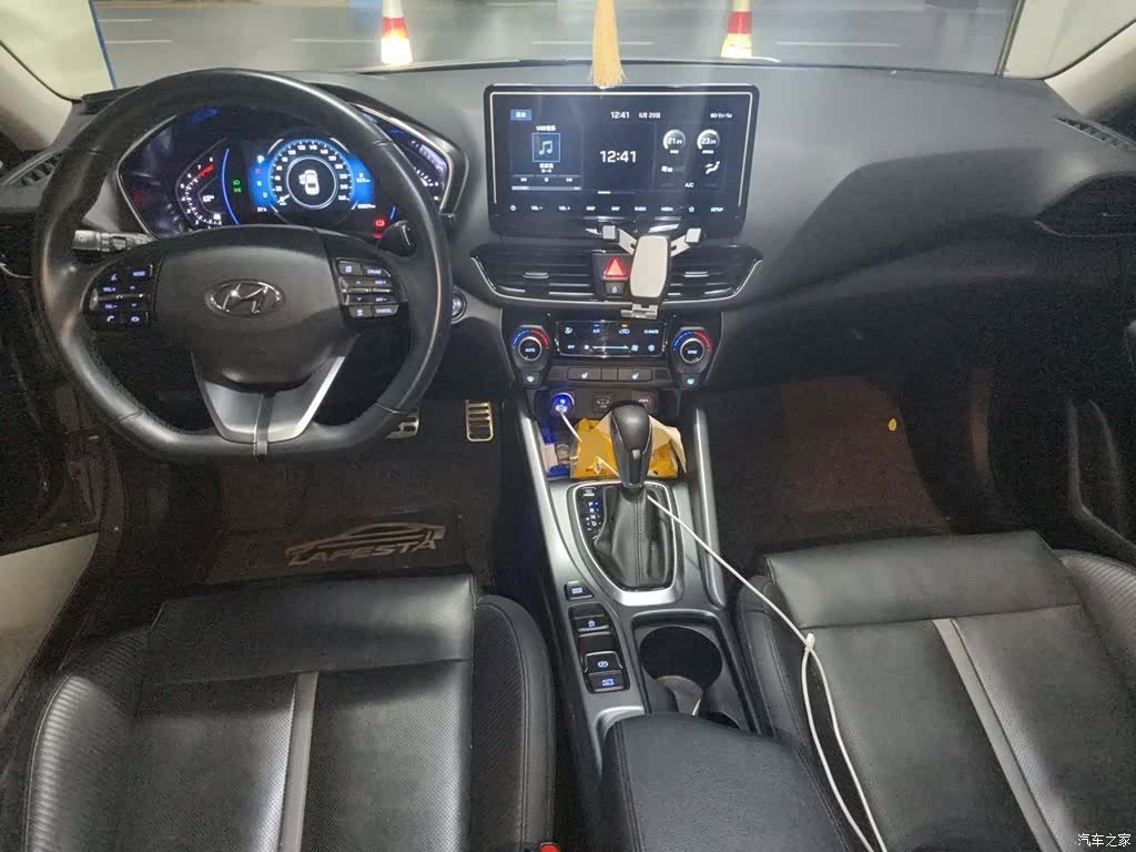 Hyundai Lafesta, 2019 все фото