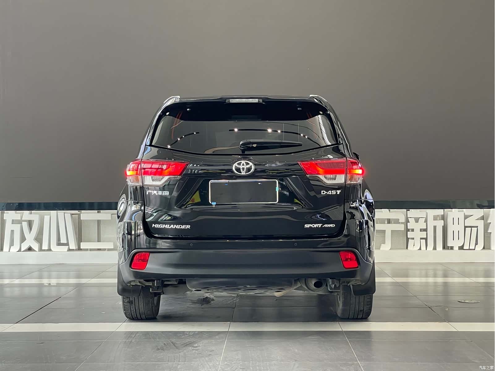 Toyota Highlander, 2021 все фото