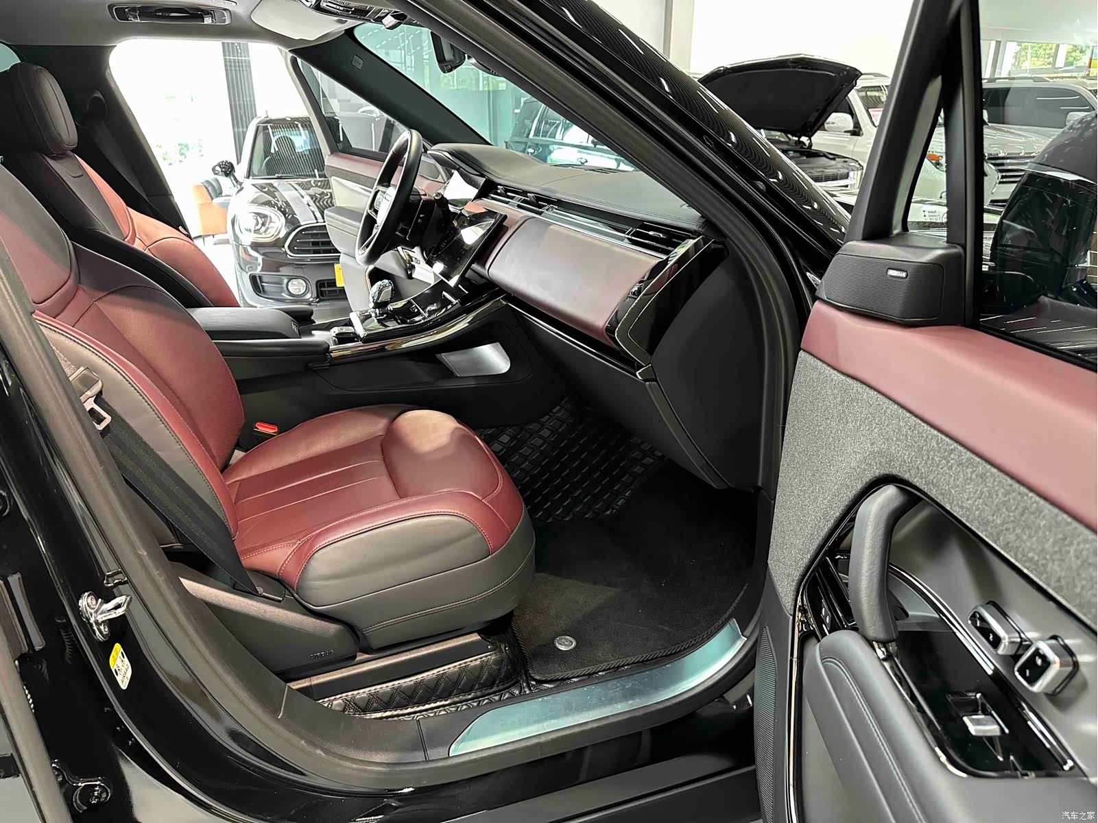Land Rover Range Rover, 2024 11