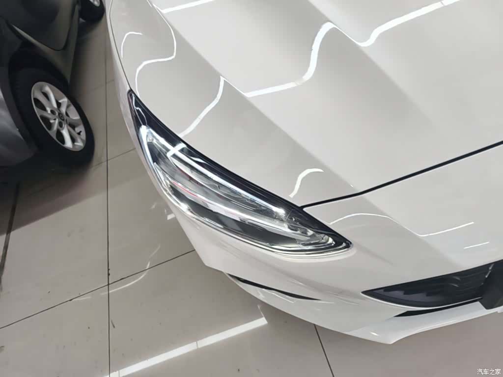 Ford Focus, 2021 13