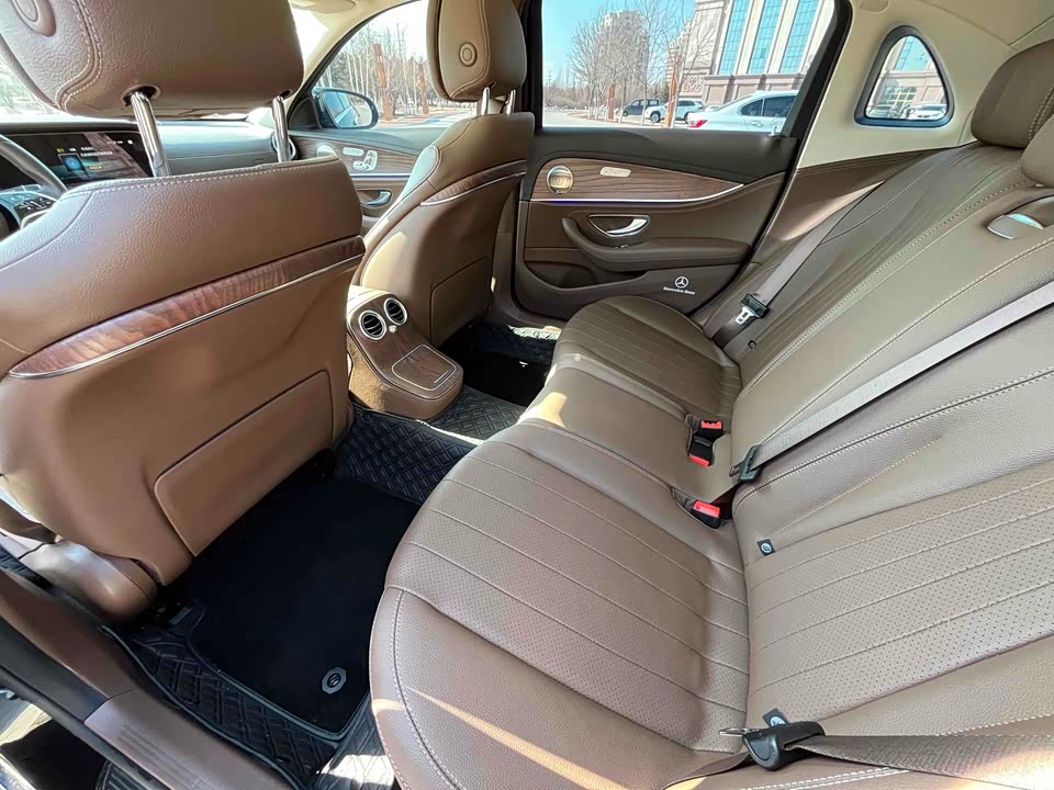 Mercedes-Benz E-class Mercedes-Benz E-class
