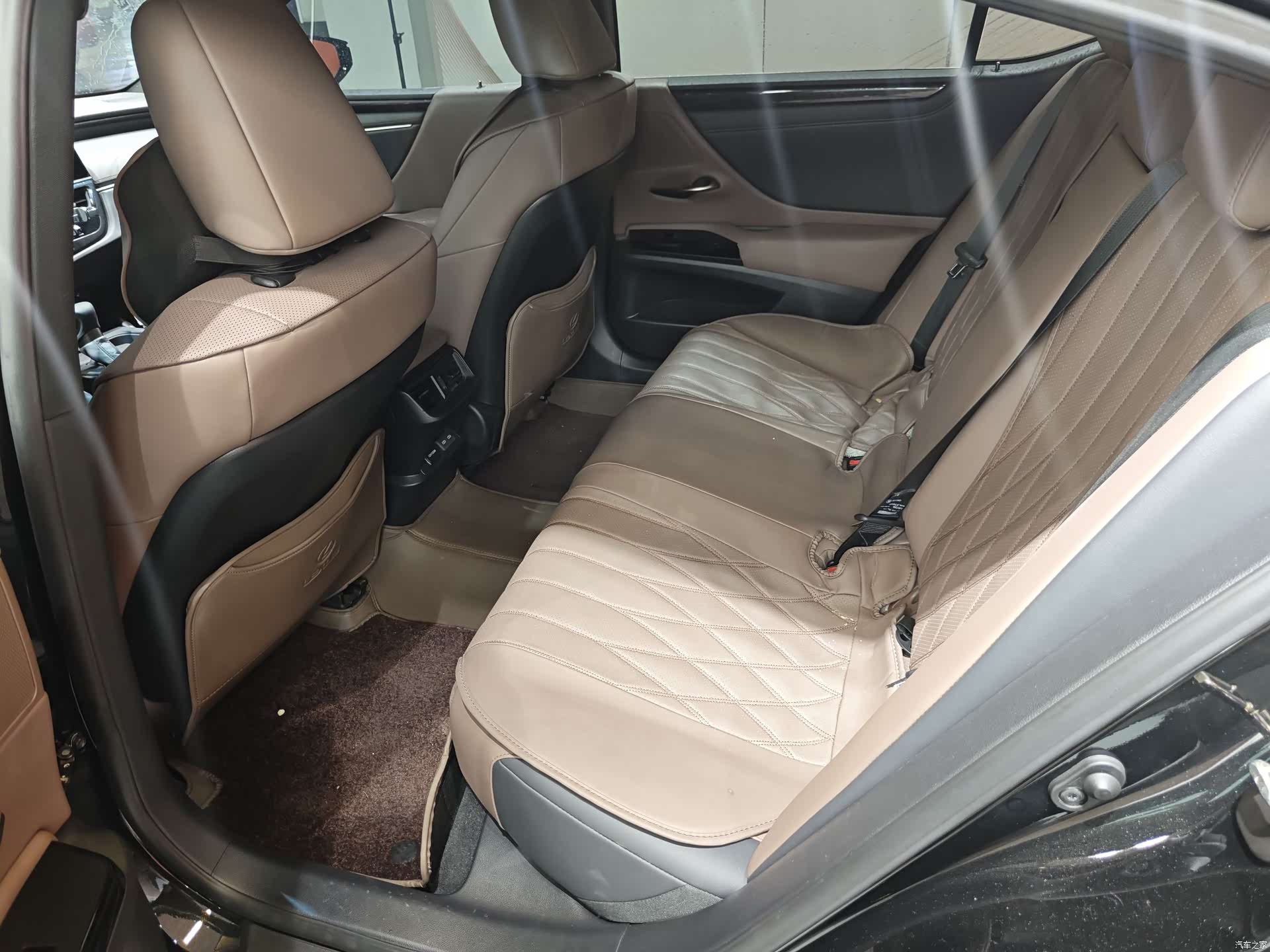 Lexus ES, 2024 8