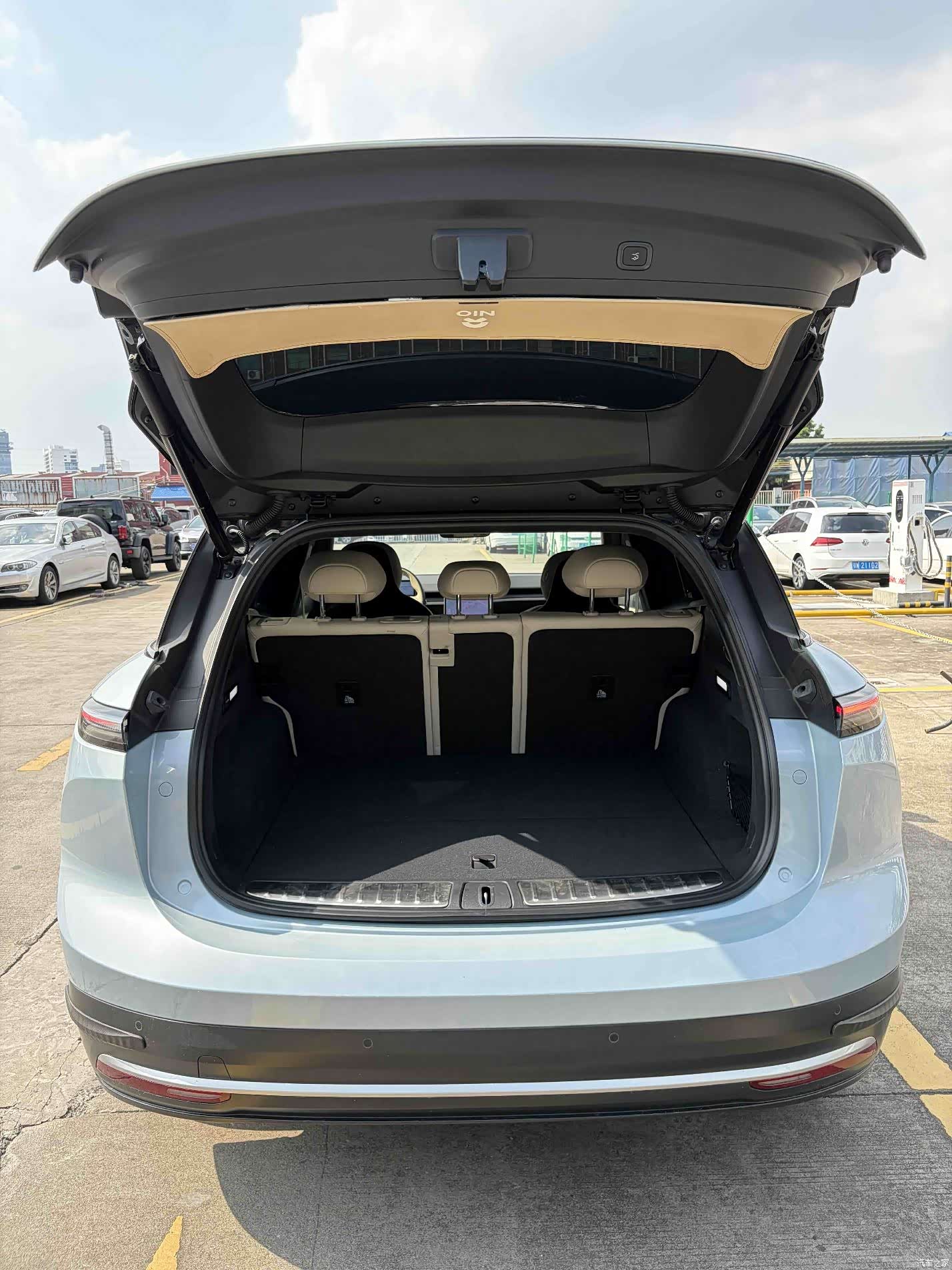 NIO ES6, 2024 10