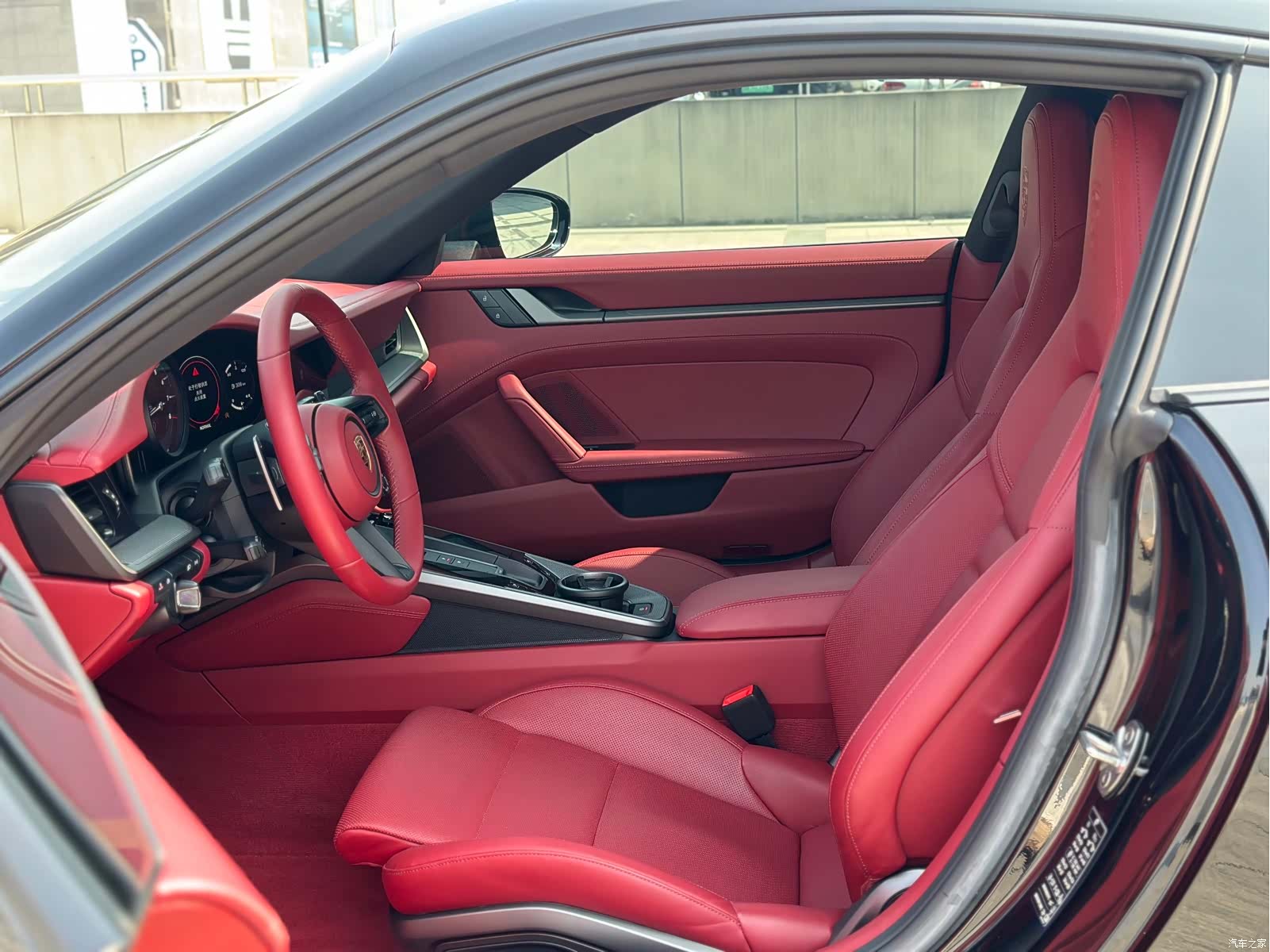 Porsche 911, 2023 17