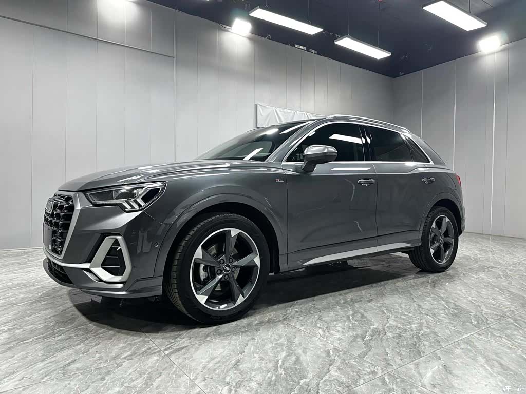 Audi Q3, 2022 6