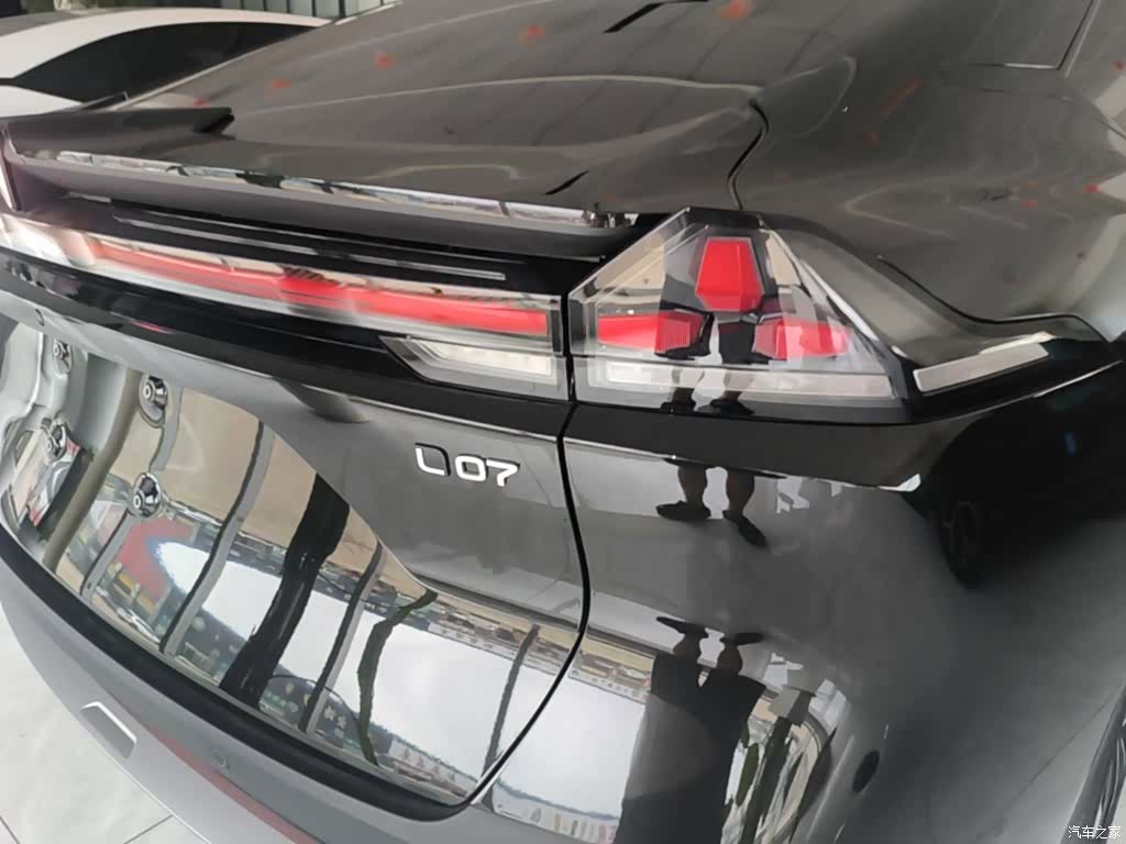 Deepal L07, 2026 8