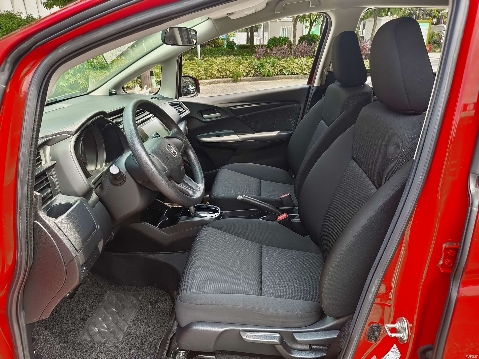 Honda Fit, 2016 9