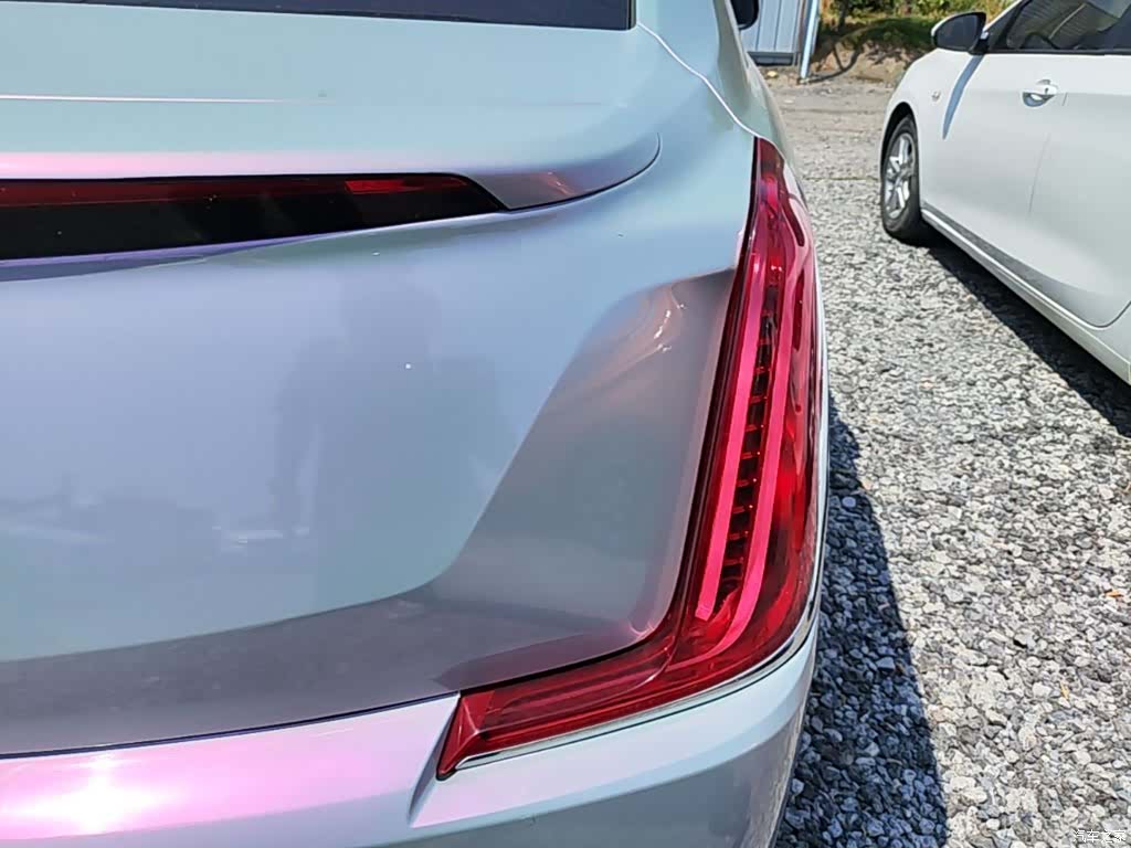 Cadillac XTS, 2018 8