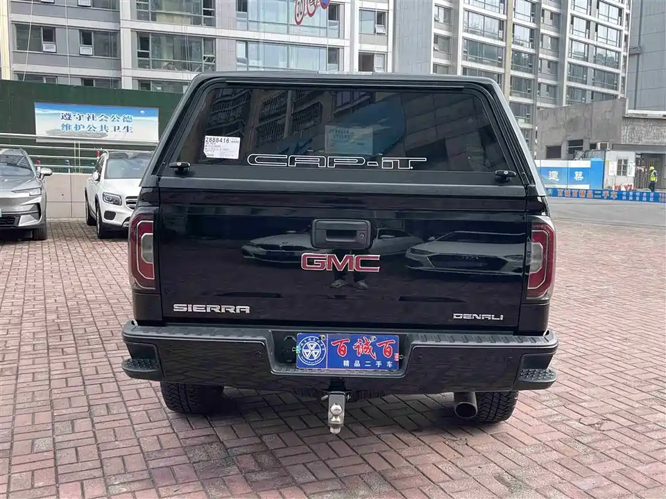 GMC SIERRA