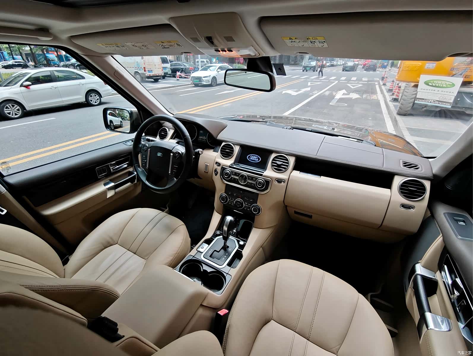 Land Rover Discovery, 2012 11