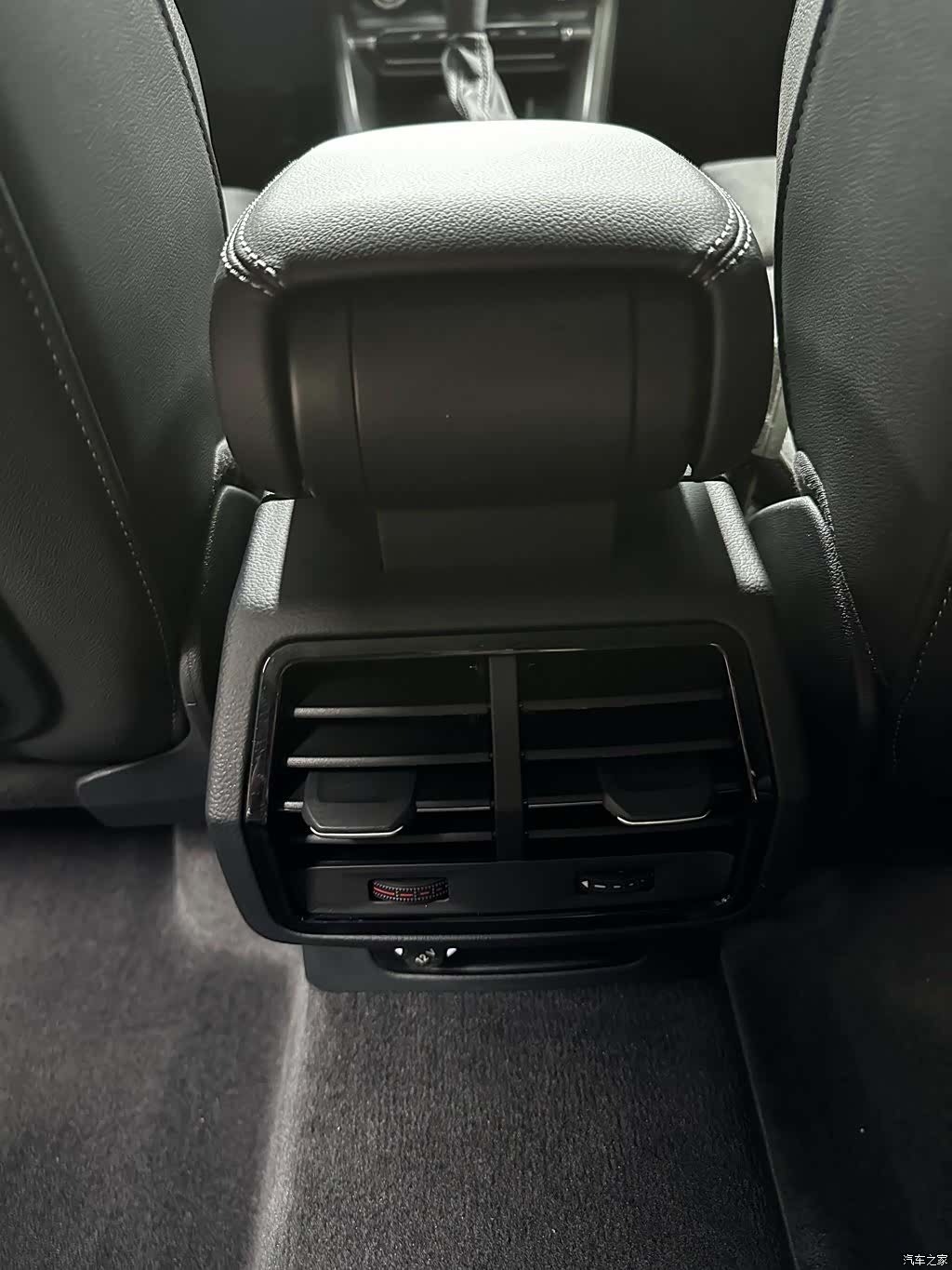 Audi Q3, 2023 17