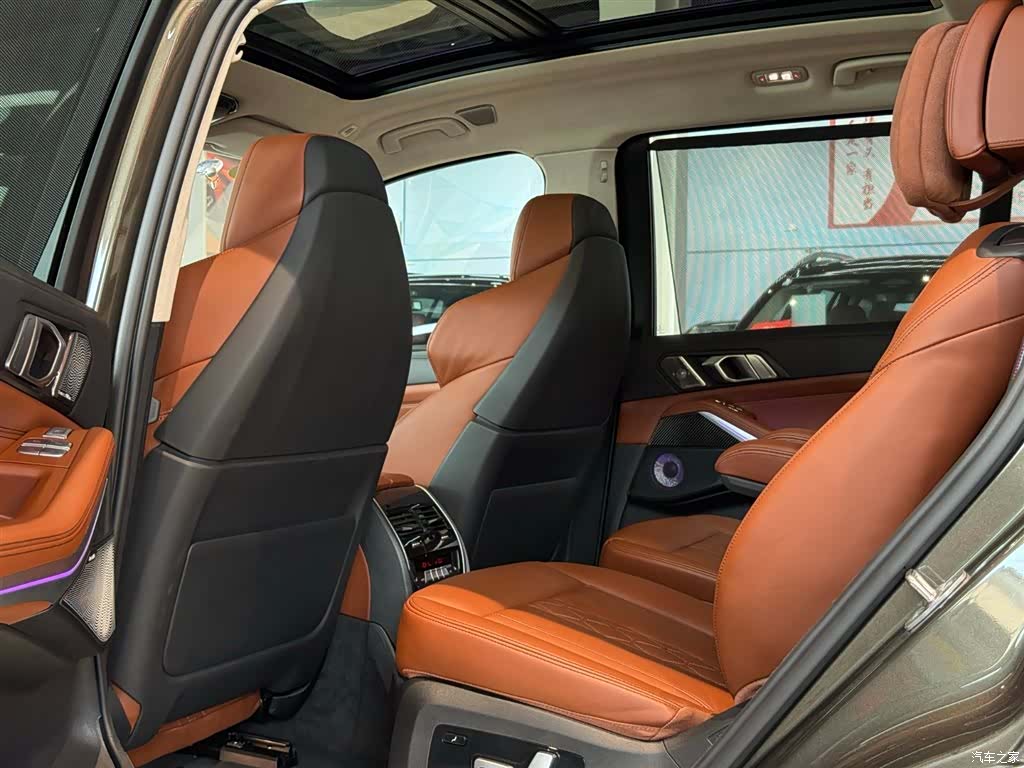BMW X7, 2023 23
