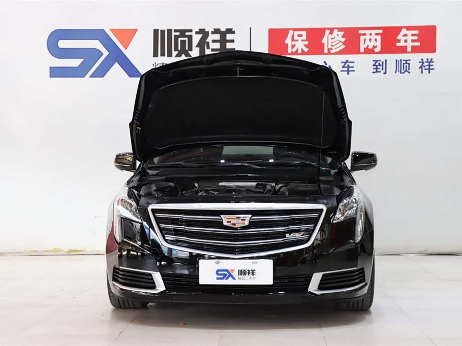 Cadillac XTS