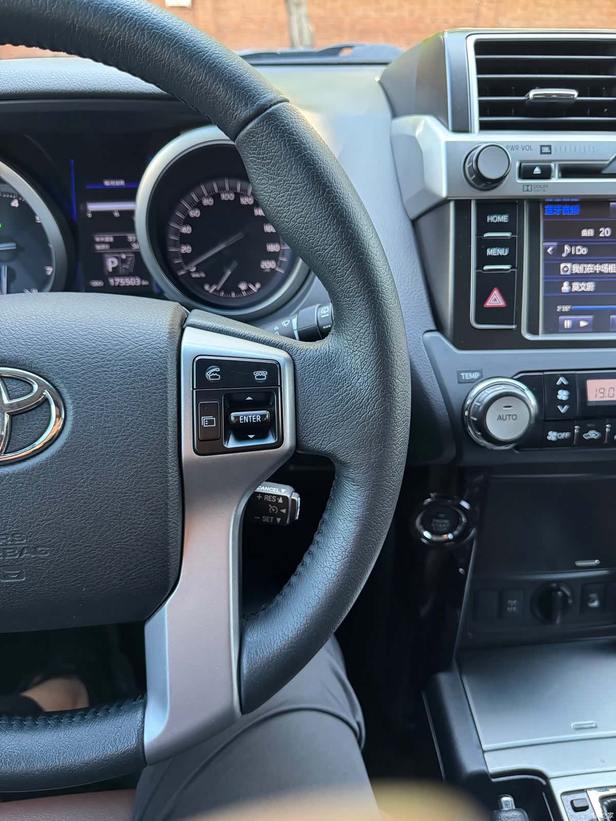 Toyota Prado, 2017 14
