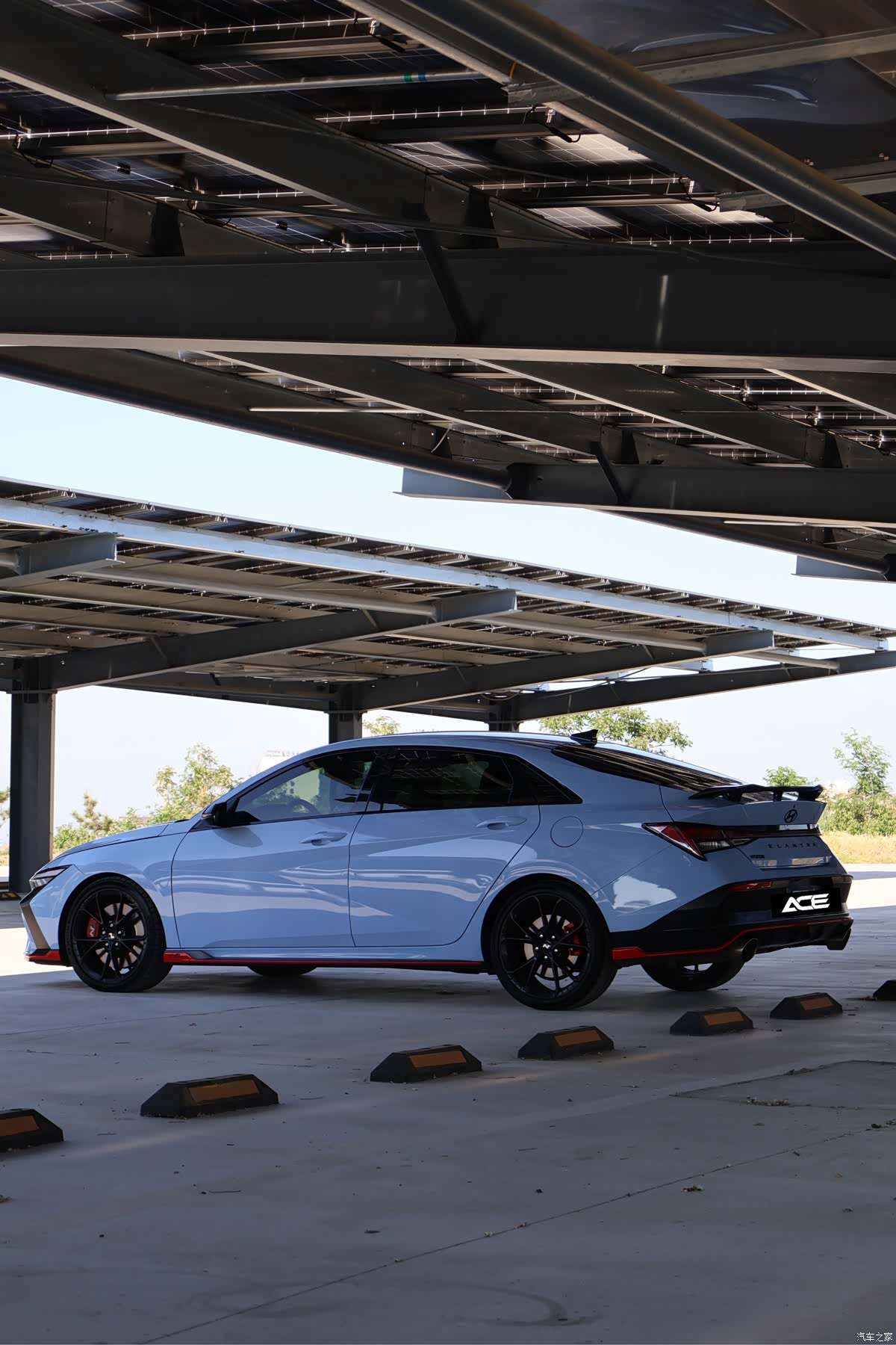Hyundai Elantra, 2024 3