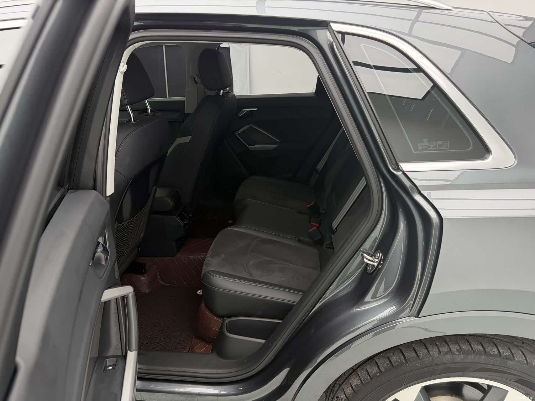 Audi Q3, 2022 8
