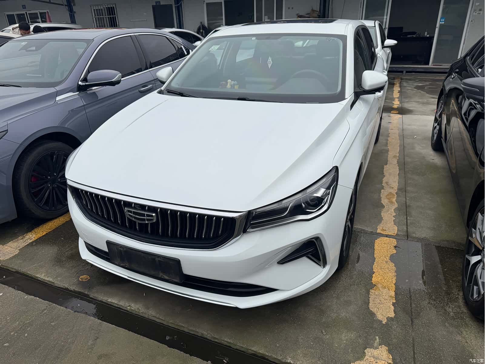 Geely Emgrand, 2022 1