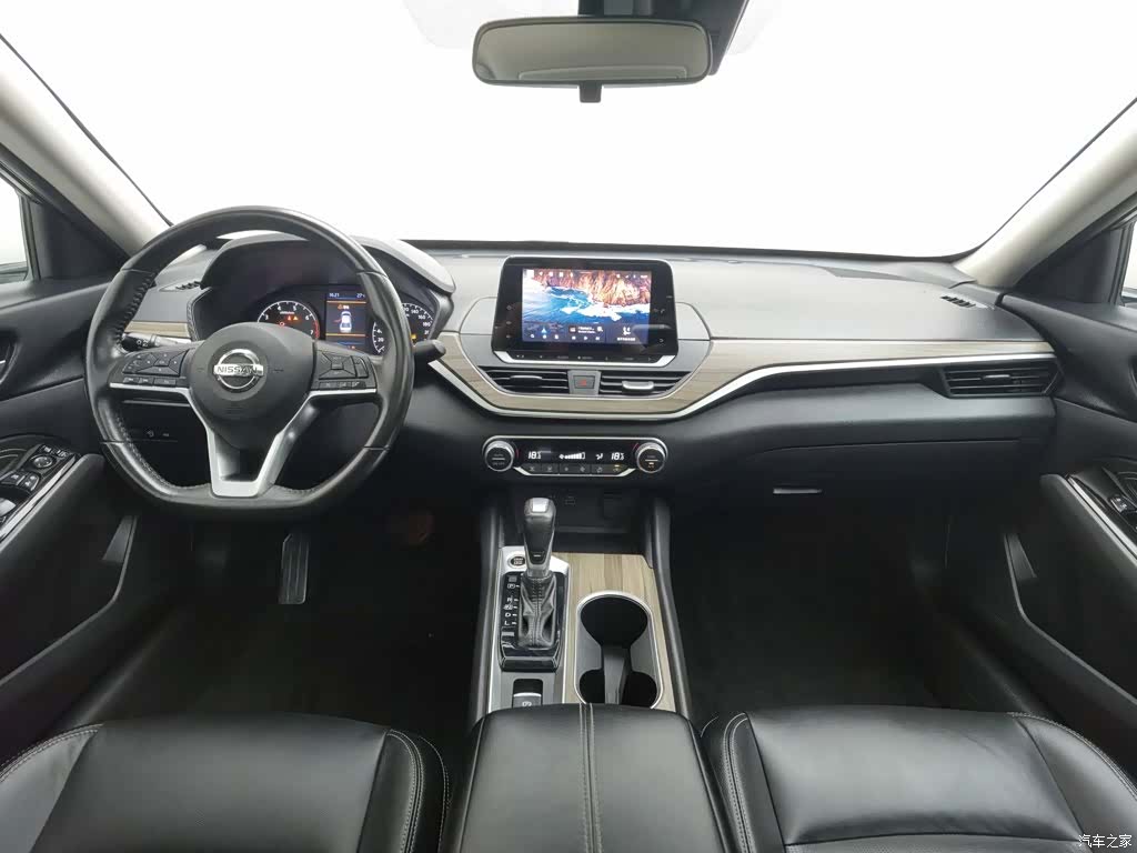 Nissan Teana, 2020 все фото
