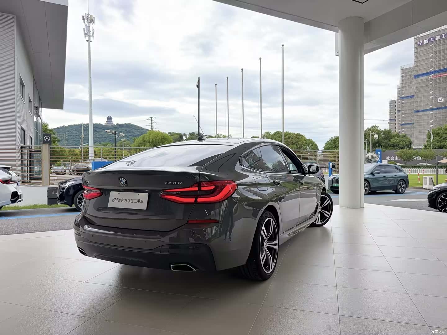BMW 6 Series GT, 2022 все фото