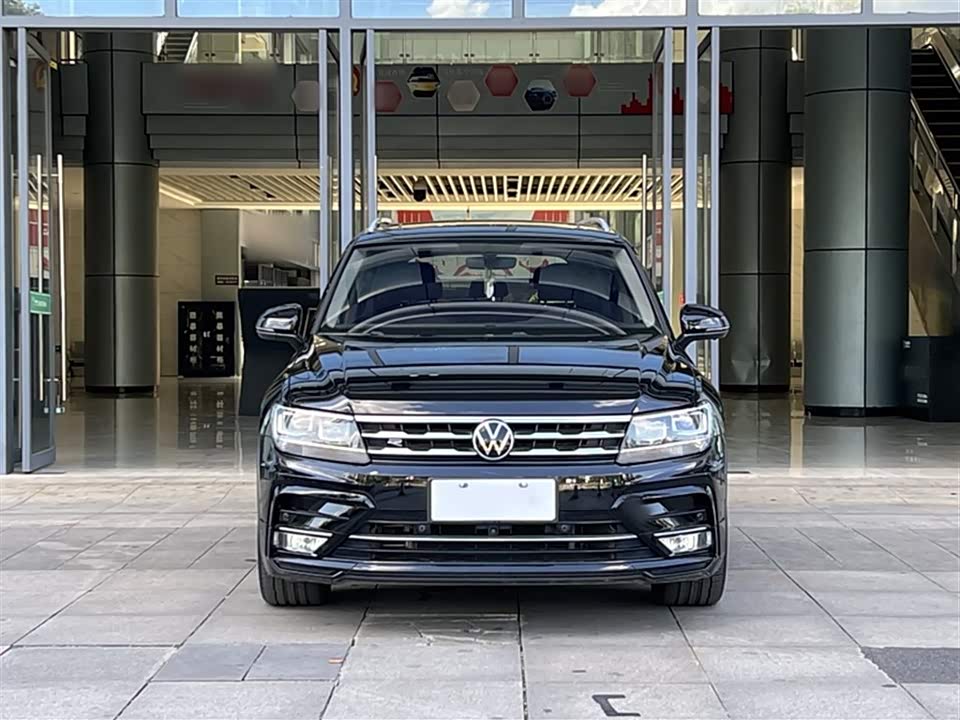 Volkswagen Tiguan L