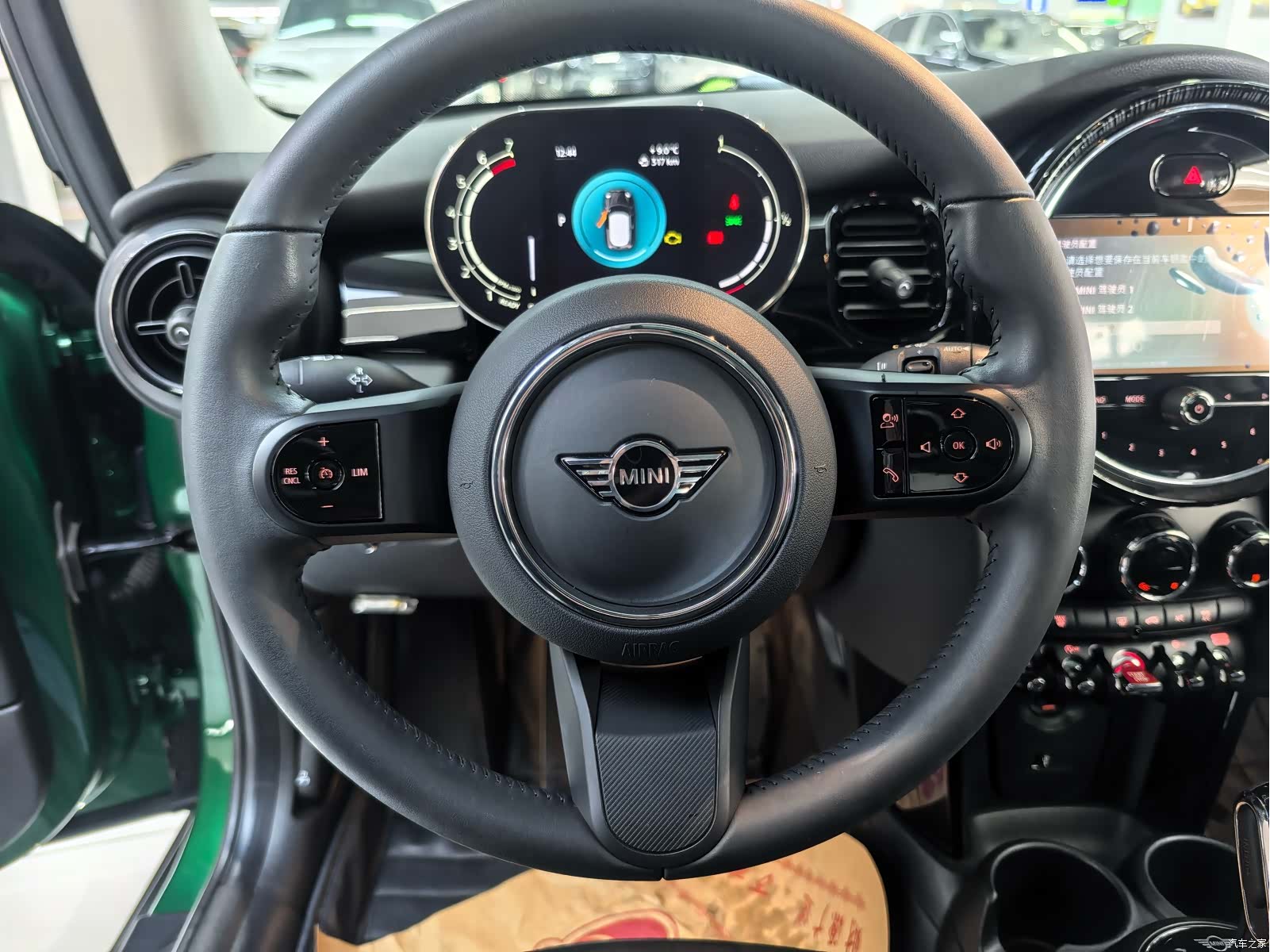 Mini Cooper, 2024 10