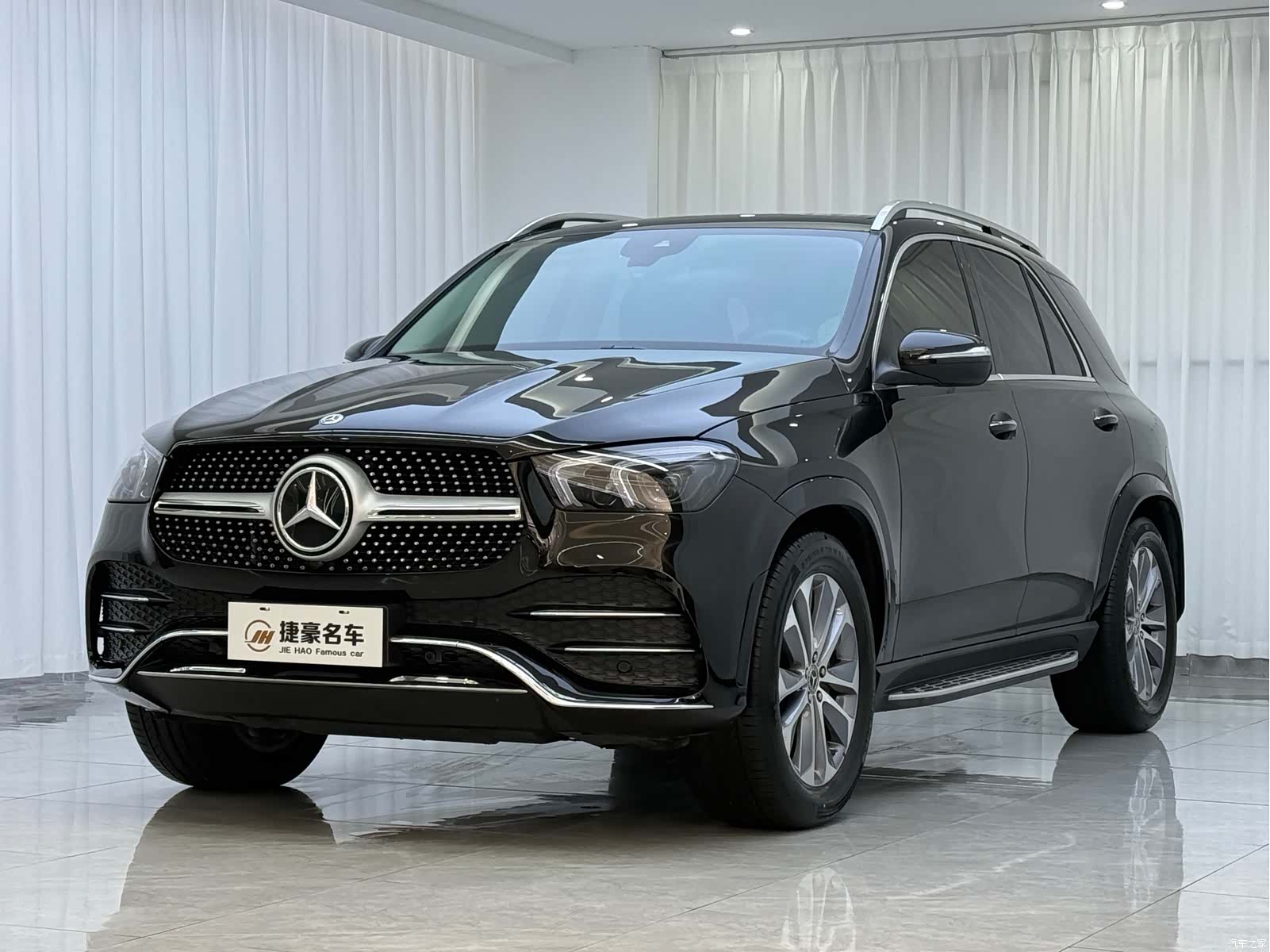 Mercedes-Benz GLE, 2023 1