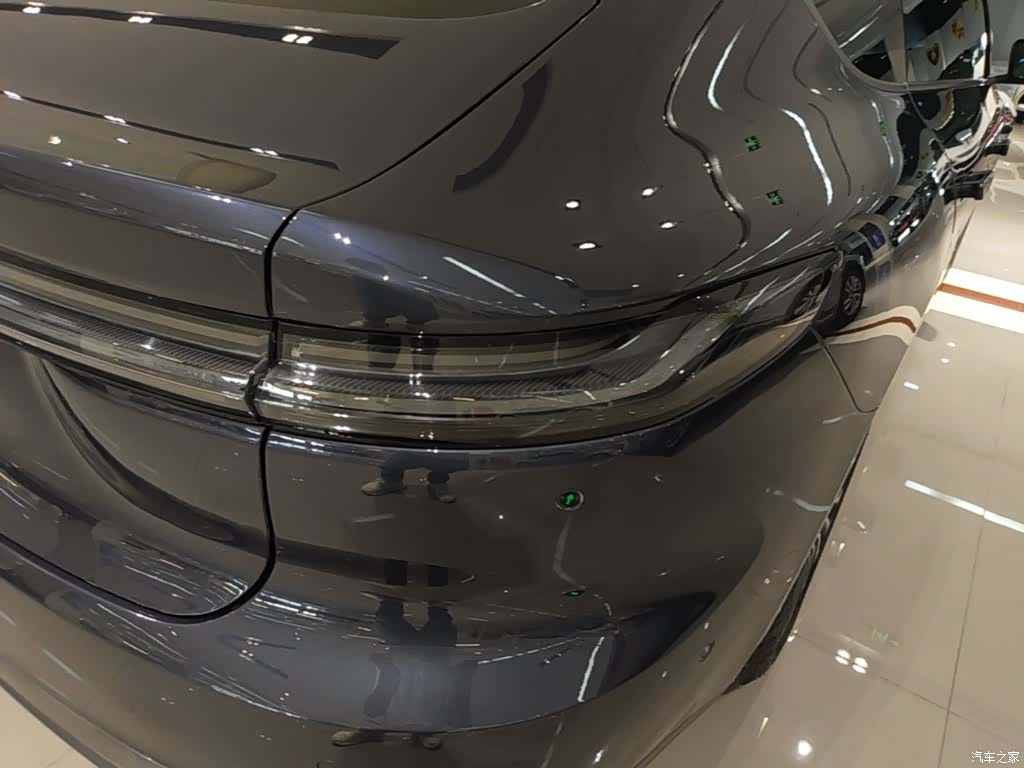 NIO ET7, 2022 8