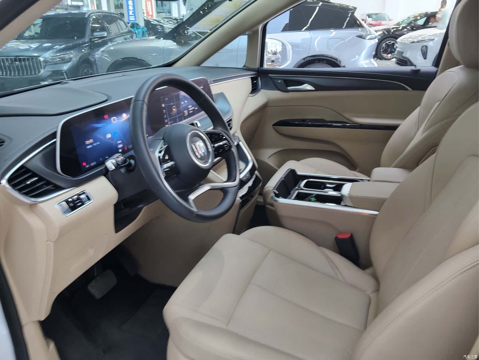 Buick GL8, 2025 6