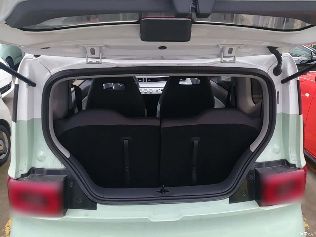Wuling MINIEV, 2022 19