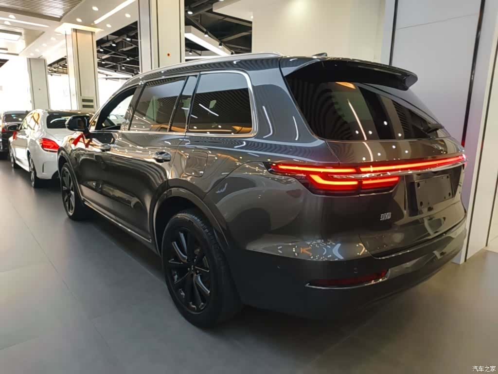 Li Auto ONE, 2022 all photos