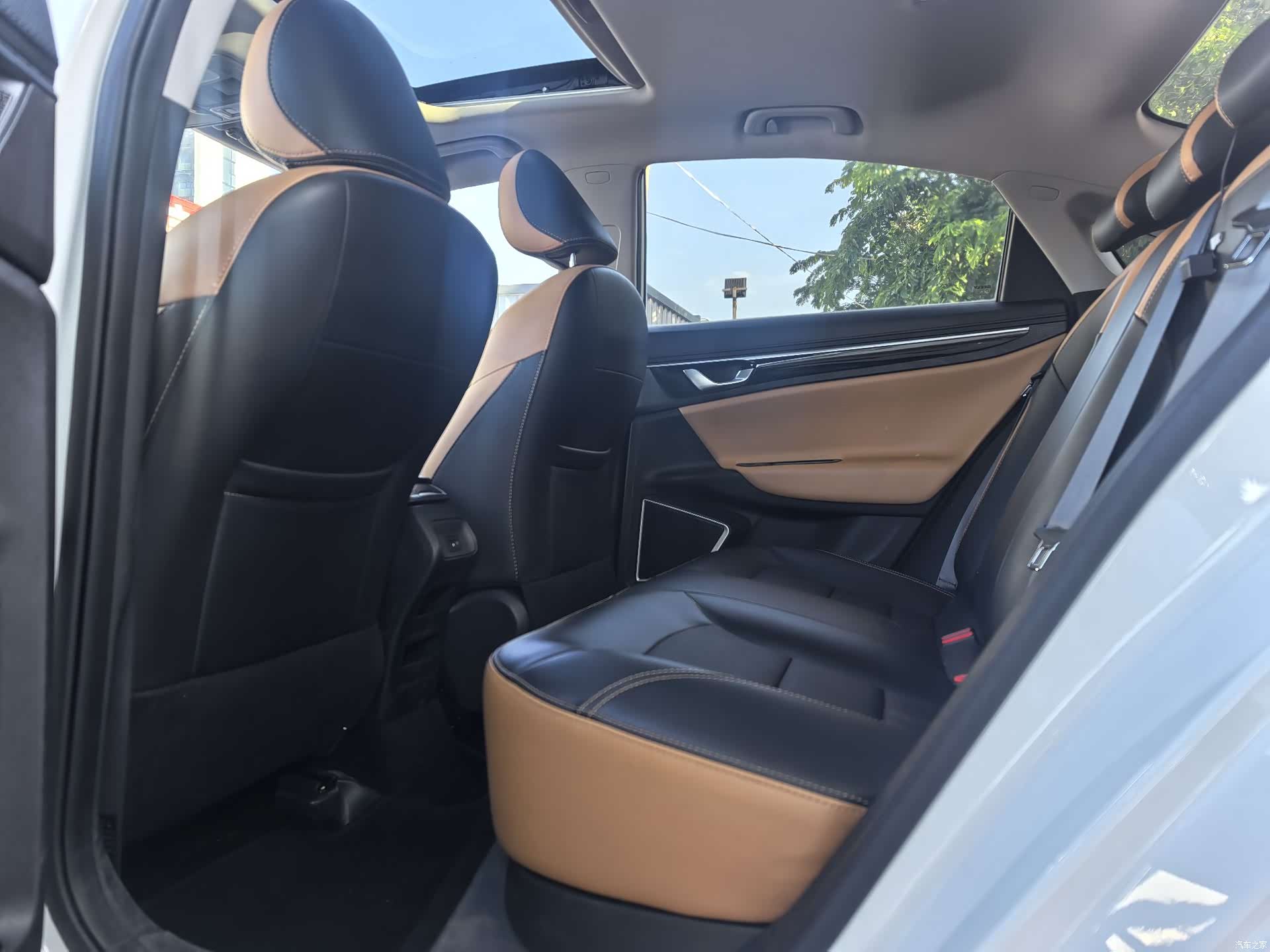 Geely Emgrand, 2020 все фото