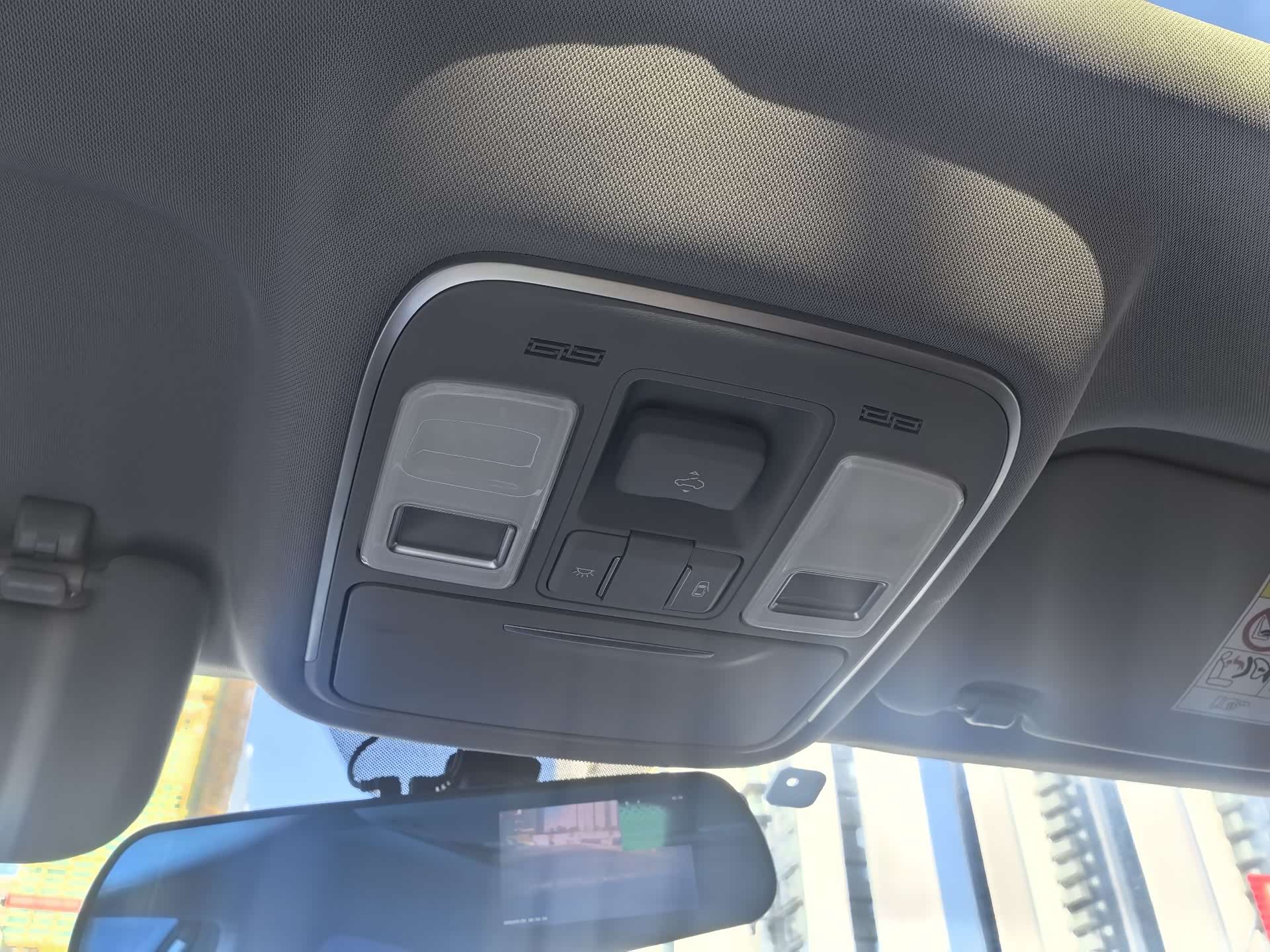 Geely Emgrand, 2020 14