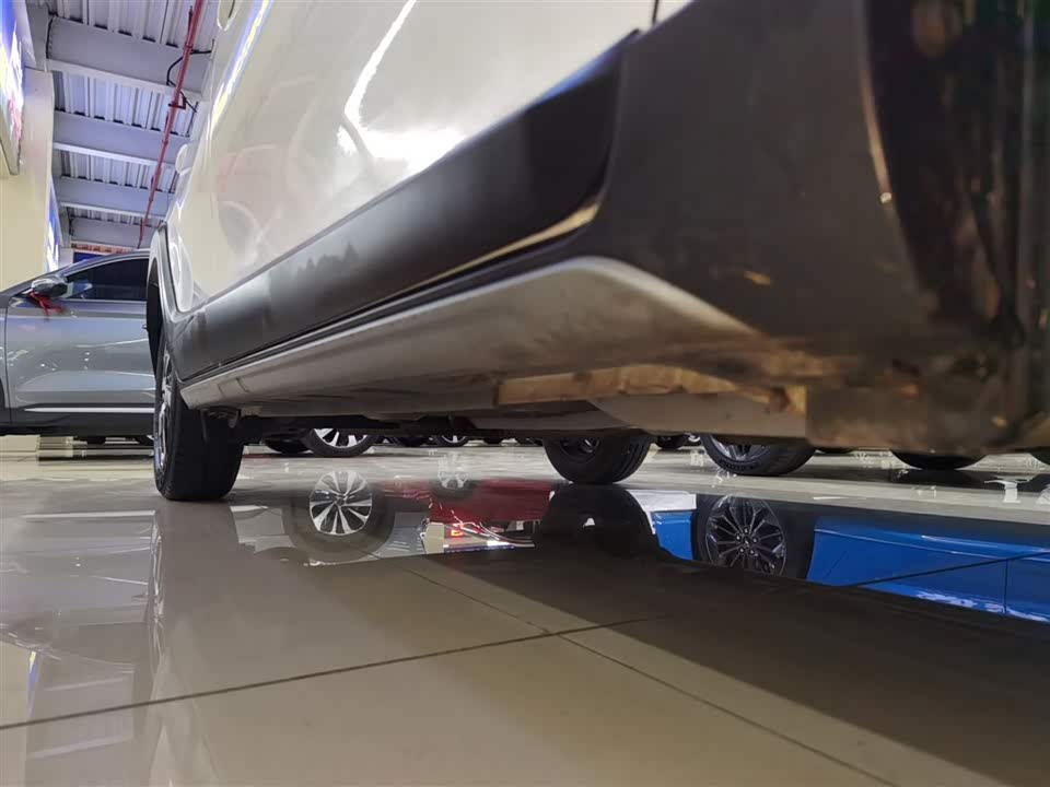 Toyota YARiS L Zhixuan