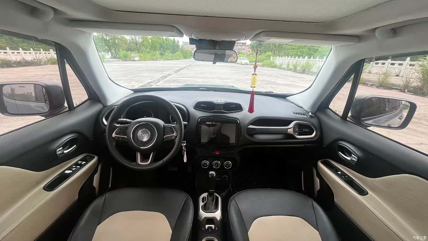 Jeep Renegade, 2016 9